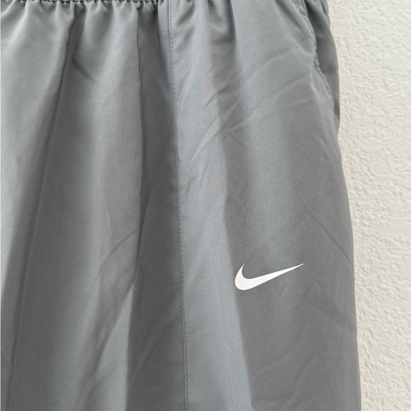 Nike Women's XL Athletic Pants Dri-Fit Comfort Active Bottoms Grey New - Picture 3 of 10